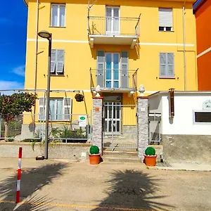 https://bb-petit-dejeuner.hotelitalianriviera.com